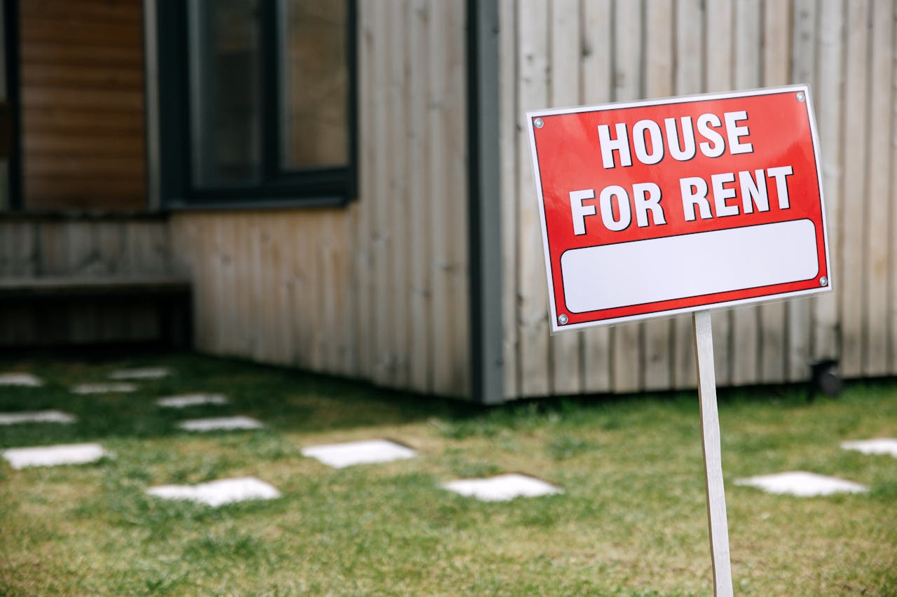 How Rent Payment History Can Help (Or Hurt) Your Next Rental Application