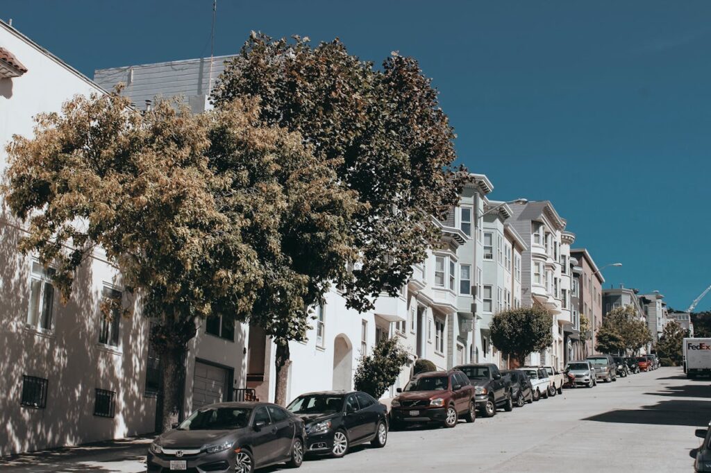 East Bay Lifestyle and Community Living